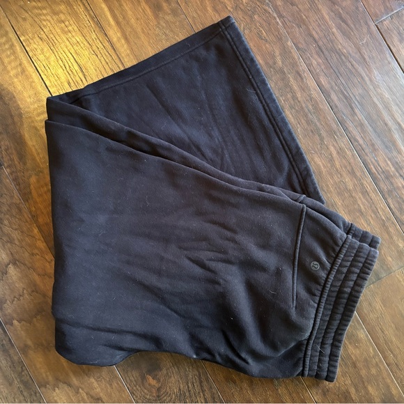 Black Sweatpants - Picture 1 of 4